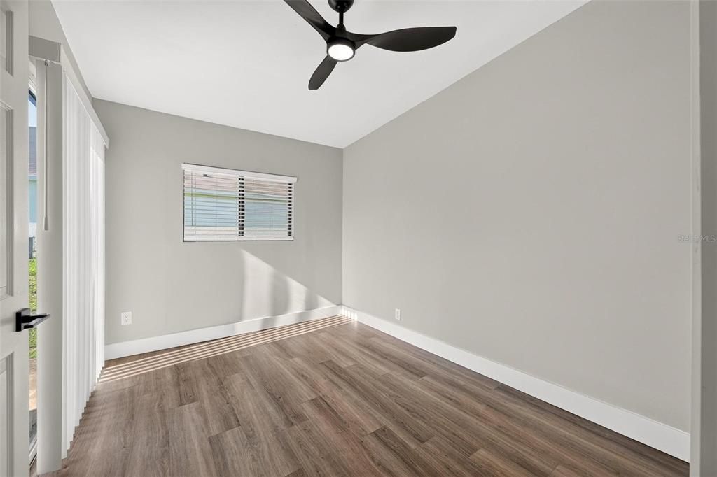 En Venta: $319,900 (3 camas, 2 baños, 1400 Pies cuadrados)