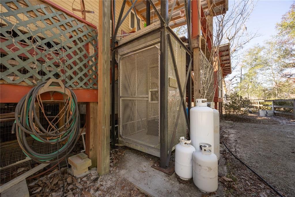 На продажу: $475,000 (2 спален, 2 ванн, 1728 Квадратных фут)
