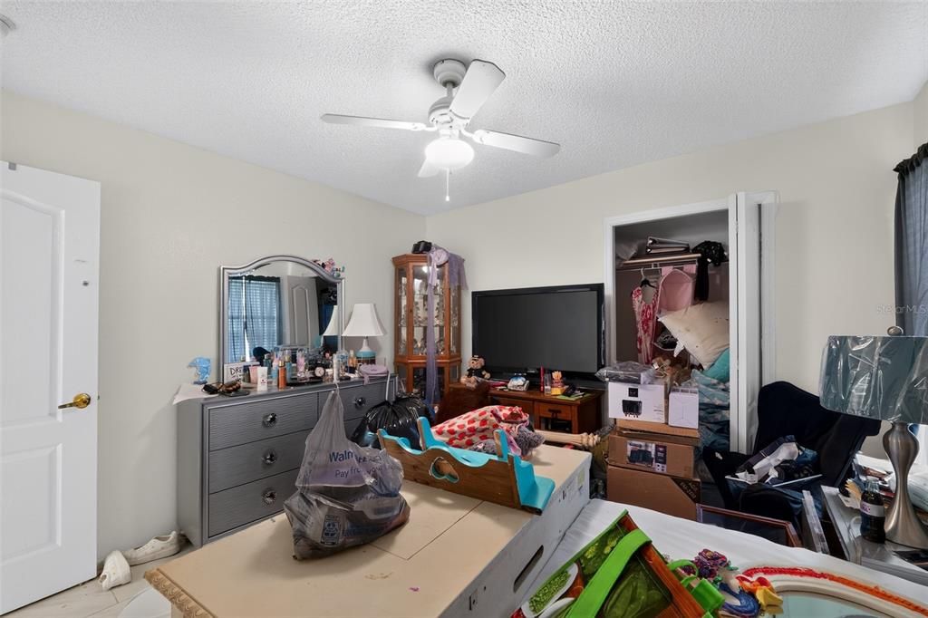 На продажу: $319,000 (3 спален, 2 ванн, 1678 Квадратных фут)