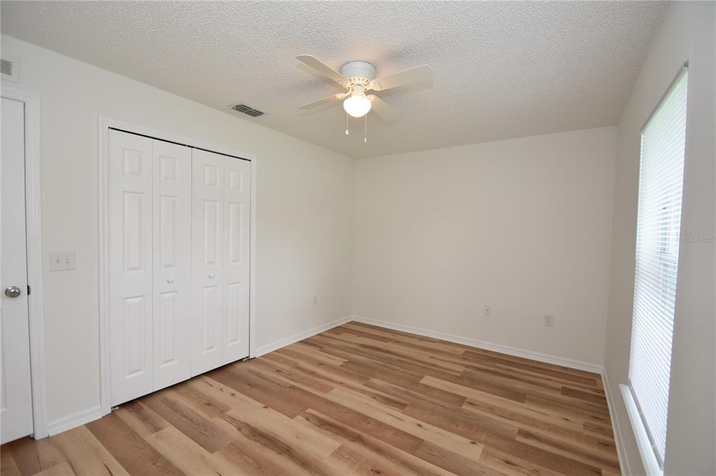 For Rent: $2,200 (4 beds, 2 baths, 1728 Square Feet)