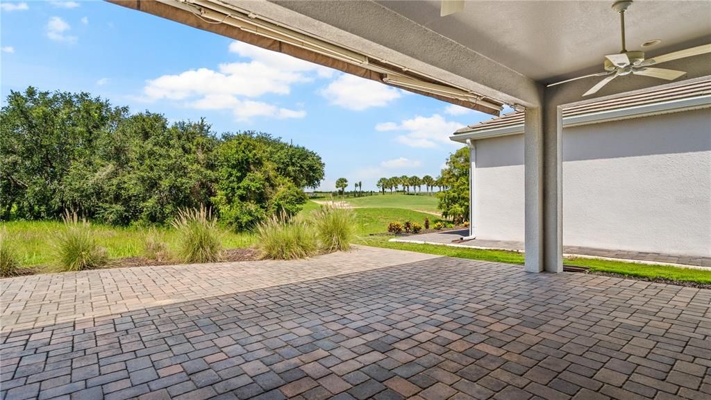 En Venta: $489,000 (4 camas, 3 baños, 2261 Pies cuadrados)
