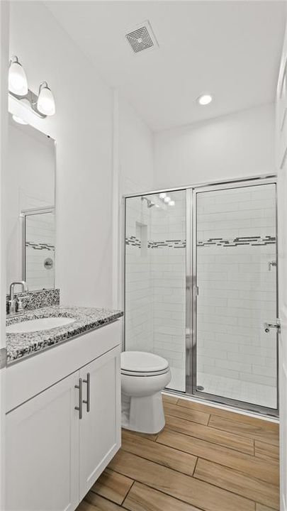 En Venta: $489,000 (4 camas, 3 baños, 2261 Pies cuadrados)