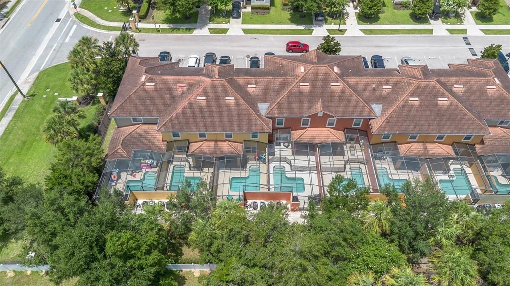 На продажу: $329,990 (4 спален, 3 ванн, 1902 Квадратных фут)