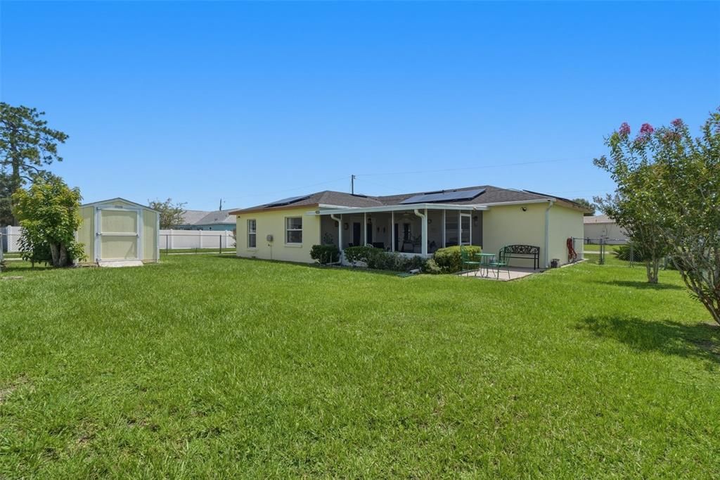 For Sale: $289,999 (3 beds, 2 baths, 1425 Square Feet)