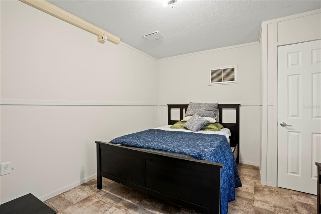En Venta: $735,000 (2 camas, 1 baños, 720 Pies cuadrados)