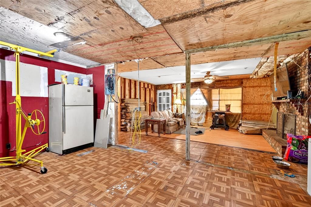 En Venta: $106,000 (2 camas, 1 baños, 1329 Pies cuadrados)