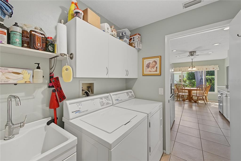 En Venta: $250,000 (2 camas, 2 baños, 1464 Pies cuadrados)