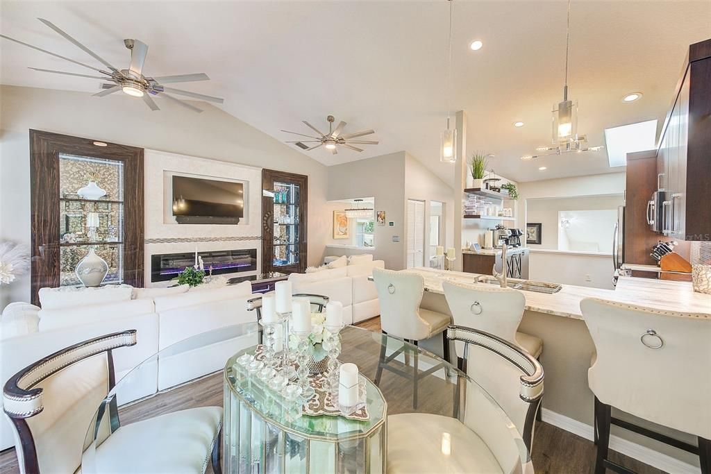For Sale: $409,500 (3 beds, 2 baths, 1835 Square Feet)