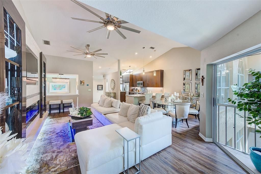 For Sale: $409,500 (3 beds, 2 baths, 1835 Square Feet)