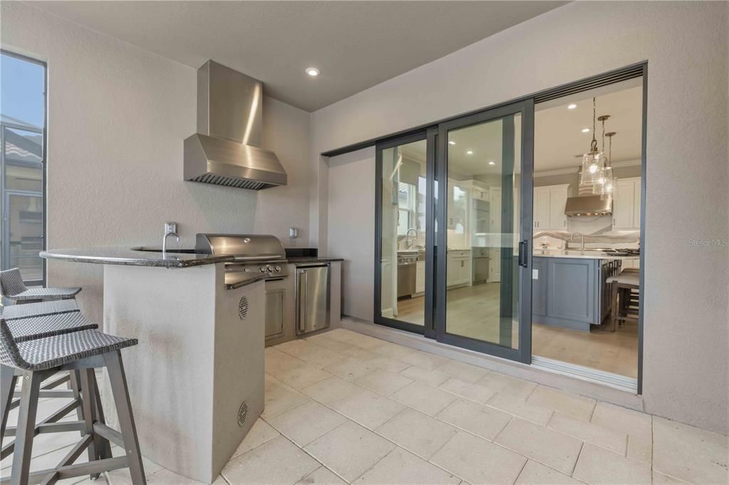 En Venta: $1,300,000 (3 camas, 3 baños, 3059 Pies cuadrados)