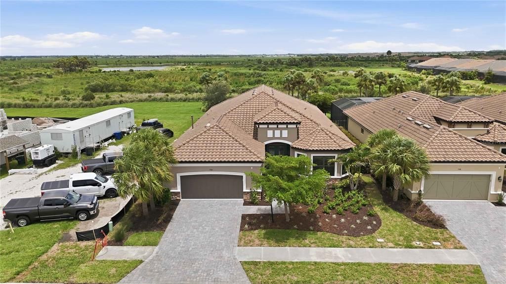 En Venta: $1,300,000 (3 camas, 3 baños, 3059 Pies cuadrados)