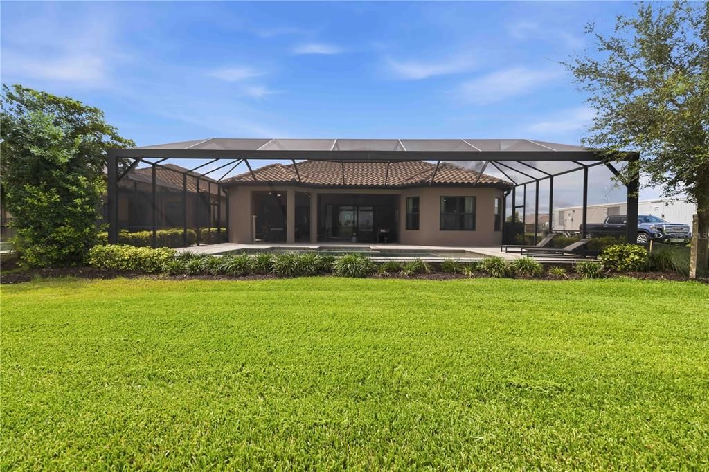 En Venta: $1,300,000 (3 camas, 3 baños, 3059 Pies cuadrados)