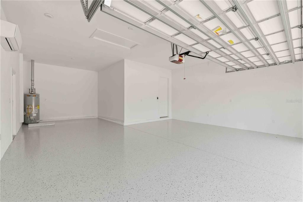 En Venta: $1,300,000 (3 camas, 3 baños, 3059 Pies cuadrados)