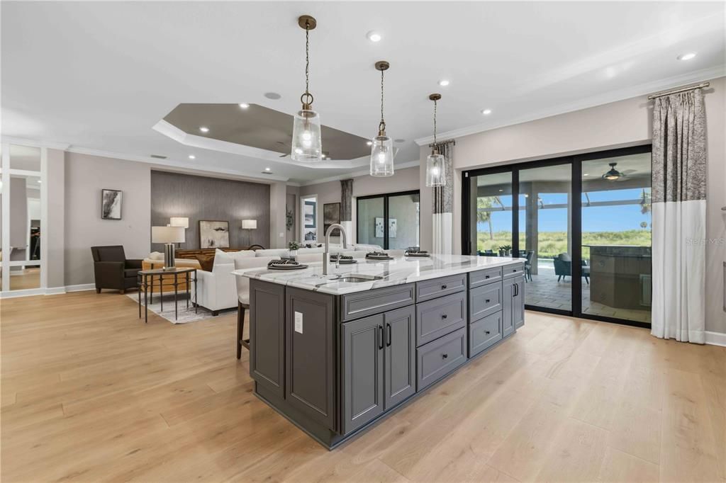 En Venta: $1,300,000 (3 camas, 3 baños, 3059 Pies cuadrados)