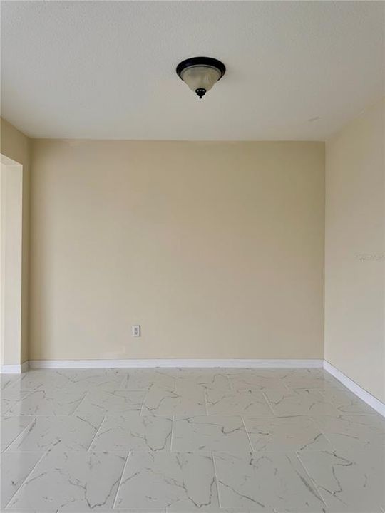 En Renta: $1,600 (3 camas, 2 baños, 1748 Pies cuadrados)