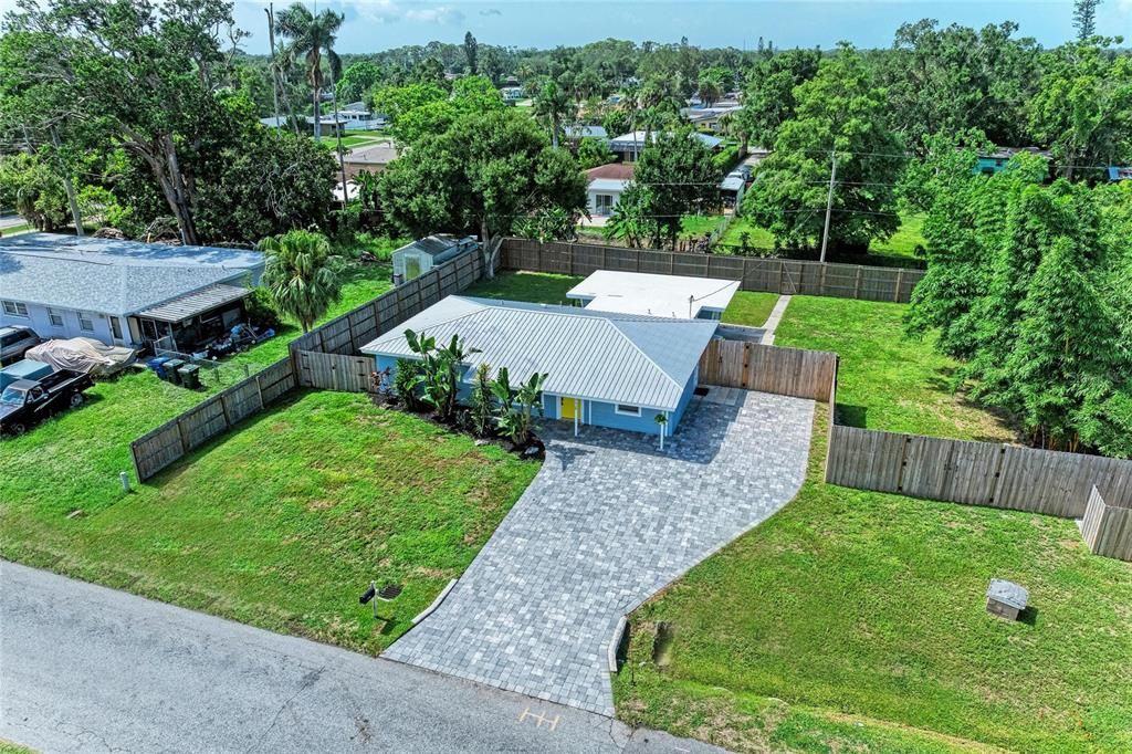 На продажу: $445,000 (3 спален, 1 ванн, 1160 Квадратных фут)
