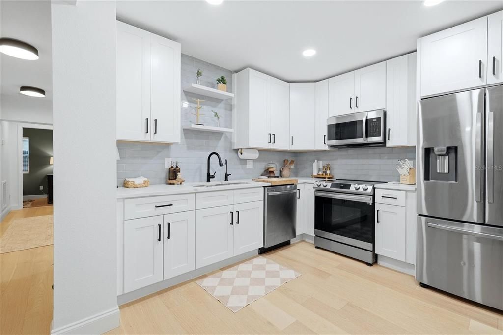 Active With Contract: $499,000 (3 beds, 2 baths, 1871 Square Feet)