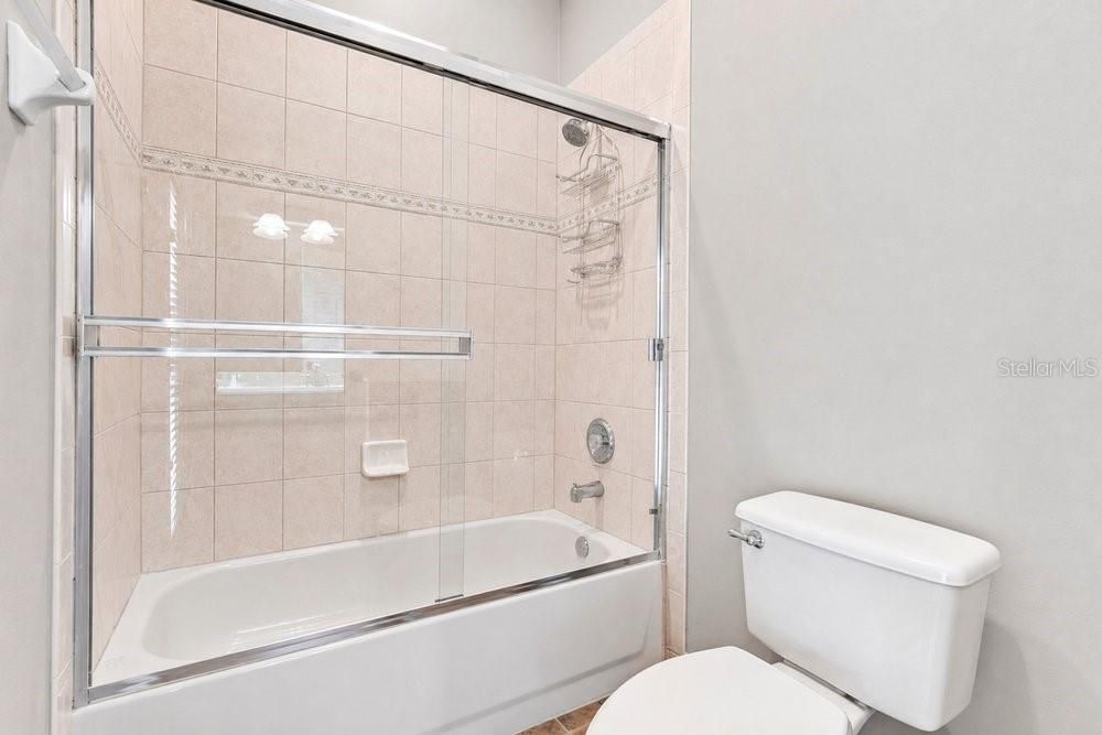 На продажу: $769,000 (5 спален, 4 ванн, 3602 Квадратных фут)