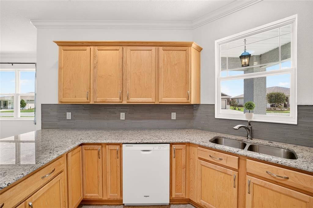For Sale: $259,900 (2 beds, 2 baths, 1344 Square Feet)
