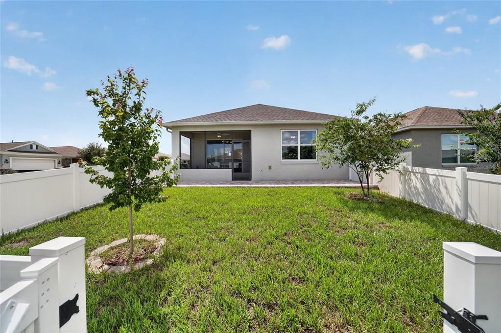 For Sale: $259,900 (2 beds, 2 baths, 1344 Square Feet)