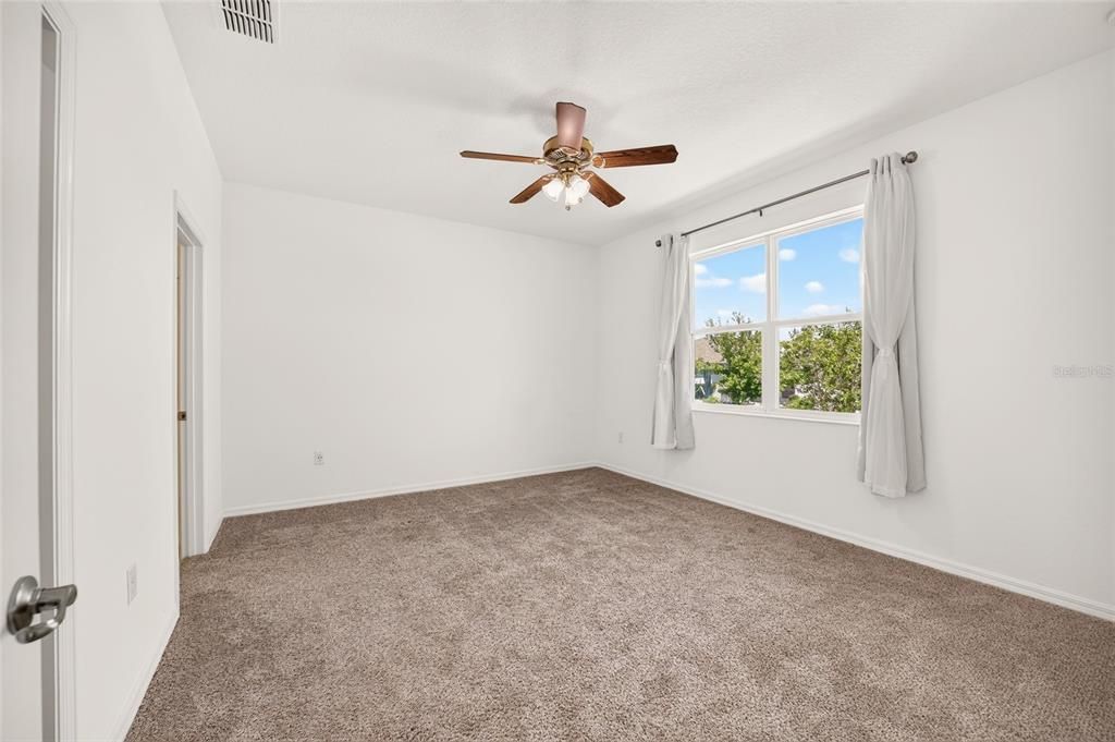 For Sale: $259,900 (2 beds, 2 baths, 1344 Square Feet)