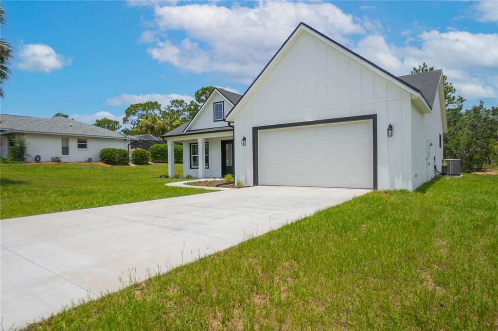 For Sale: $389,000 (3 beds, 2 baths, 1688 Square Feet)