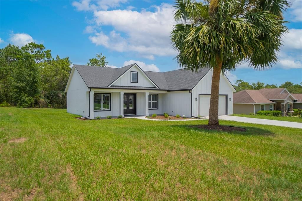 For Sale: $389,000 (3 beds, 2 baths, 1688 Square Feet)
