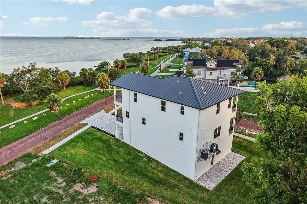 En Venta: $1,875,000 (5 camas, 3 baños, 3310 Pies cuadrados)