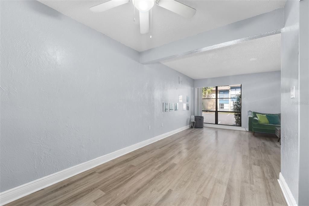En Venta: $100,000 (2 camas, 2 baños, 1226 Pies cuadrados)