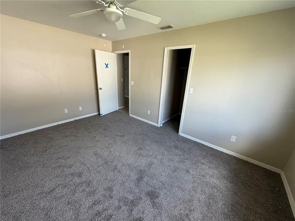 Active With Contract: $139,900 (3 beds, 2 baths, 1502 Square Feet)