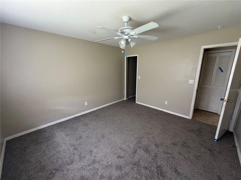 Active With Contract: $139,900 (3 beds, 2 baths, 1502 Square Feet)