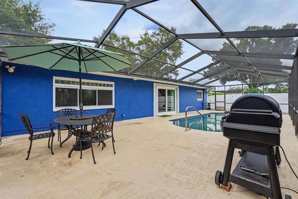 En Venta: $585,000 (3 camas, 2 baños, 1647 Pies cuadrados)