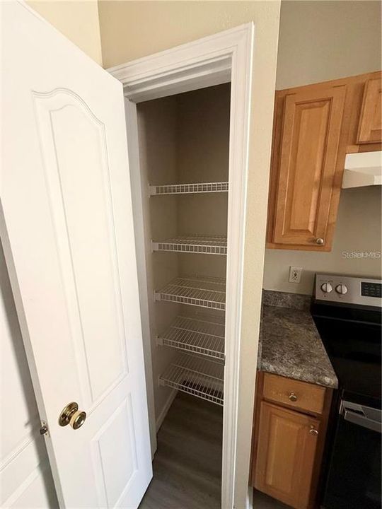 For Rent: $2,000 (2 beds, 2 baths, 1175 Square Feet)