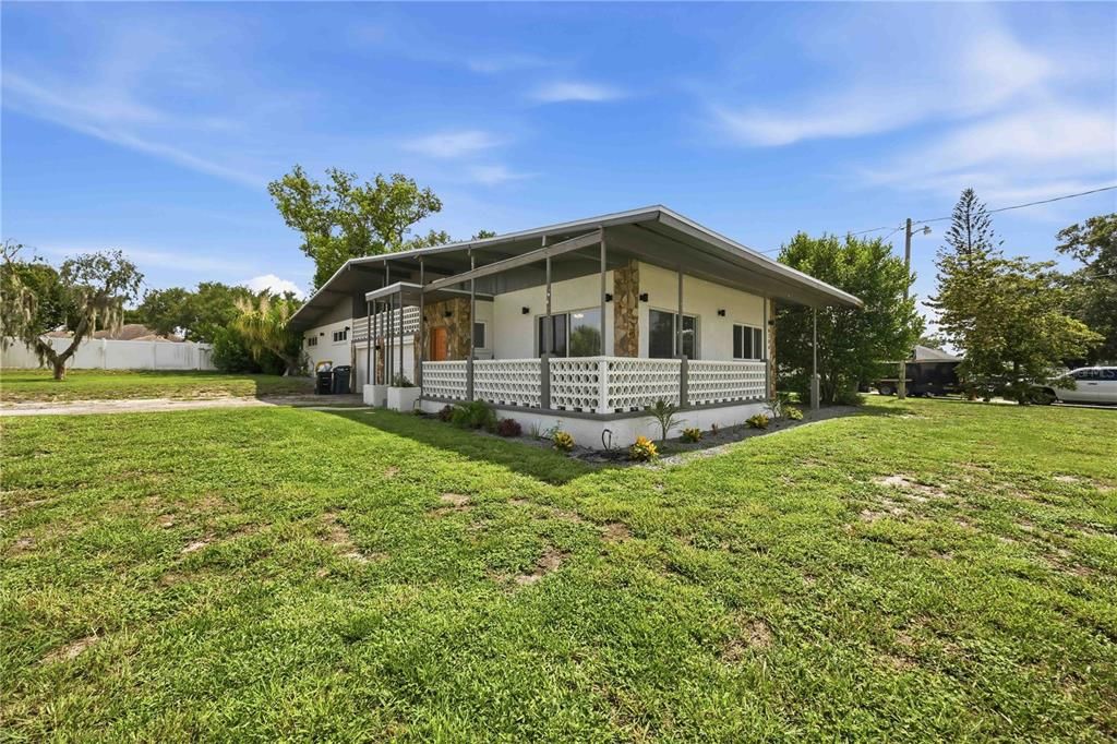 En Venta: $479,000 (3 camas, 2 baños, 2418 Pies cuadrados)