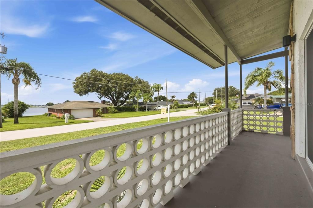 En Venta: $479,000 (3 camas, 2 baños, 2418 Pies cuadrados)