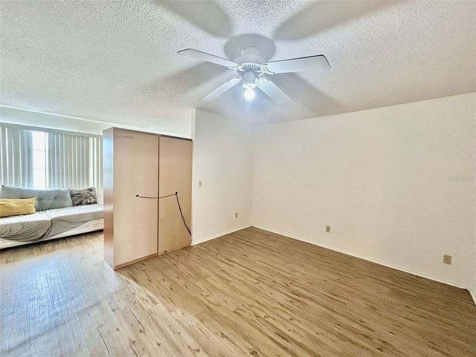 En Venta: $94,500 (1 camas, 1 baños, 825 Pies cuadrados)
