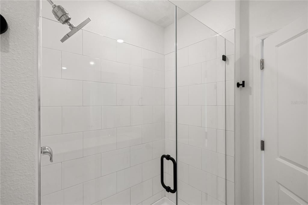 En Venta: $489,000 (6 camas, 3 baños, 3326 Pies cuadrados)
