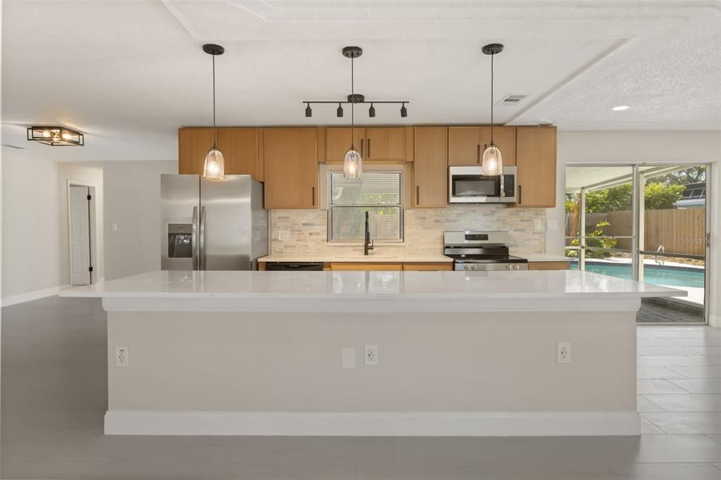 : $399,999 (4 camas, 2 baños, 1758 Pies cuadrados)