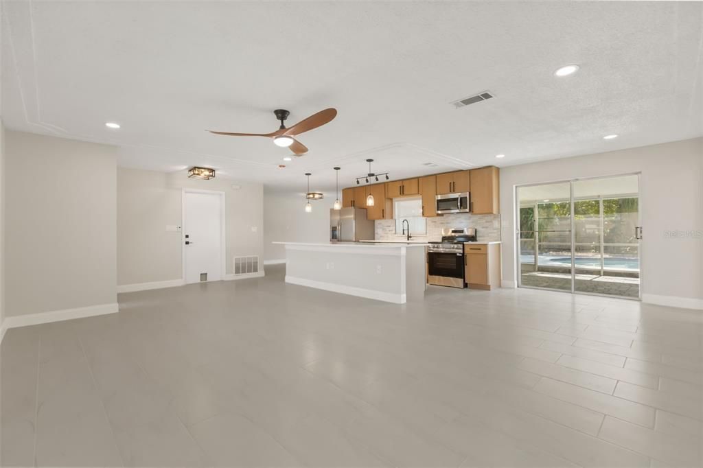 : $399,999 (4 camas, 2 baños, 1758 Pies cuadrados)