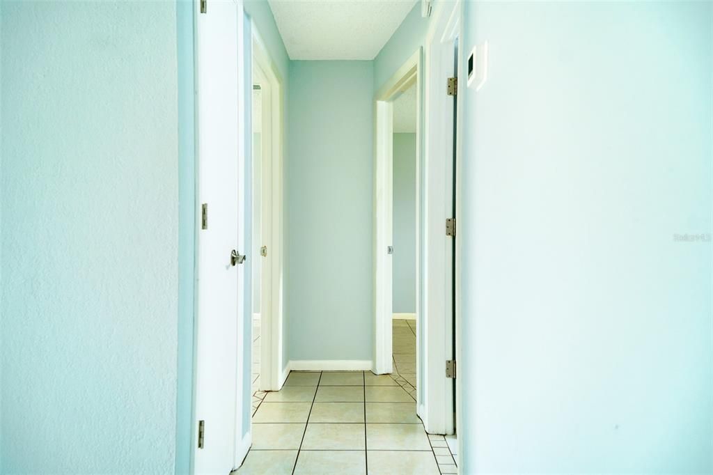For Rent: $1,800 (3 beds, 2 baths, 1050 Square Feet)