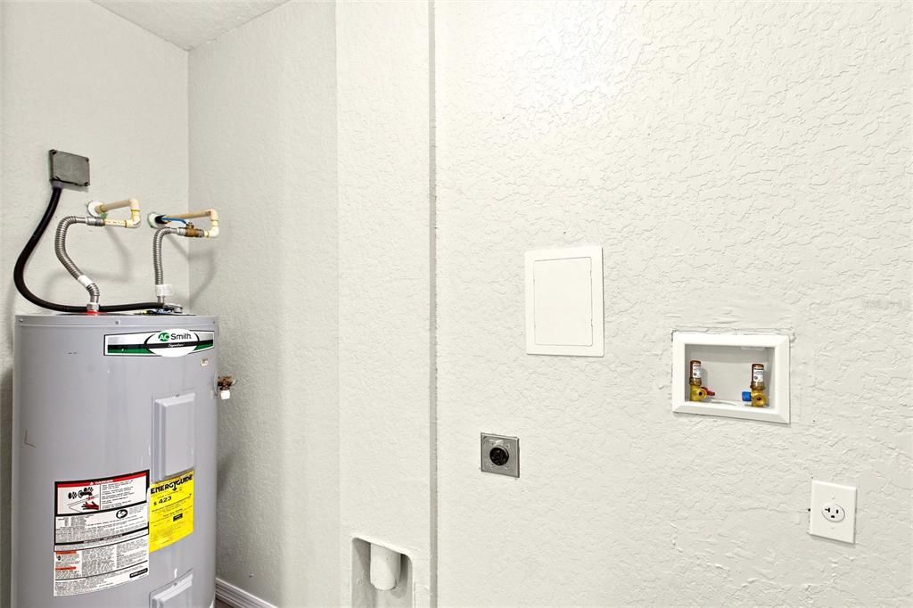 En Venta: $259,000 (4 camas, 2 baños, 1152 Pies cuadrados)