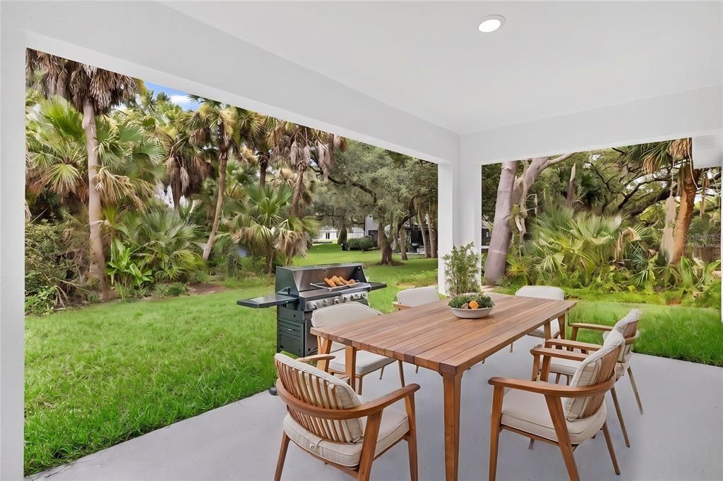 For Sale: $334,900 (3 beds, 3 baths, 1818 Square Feet)