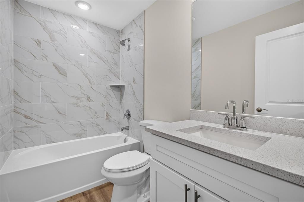 For Sale: $334,900 (3 beds, 3 baths, 1818 Square Feet)