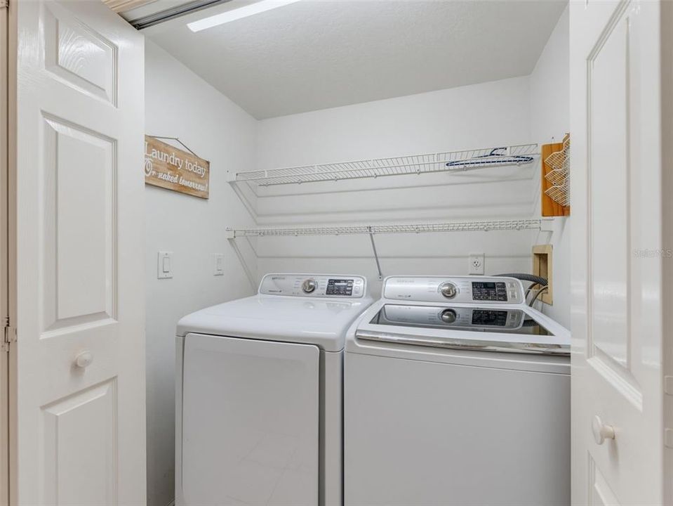 For Sale: $324,000 (2 beds, 2 baths, 1431 Square Feet)