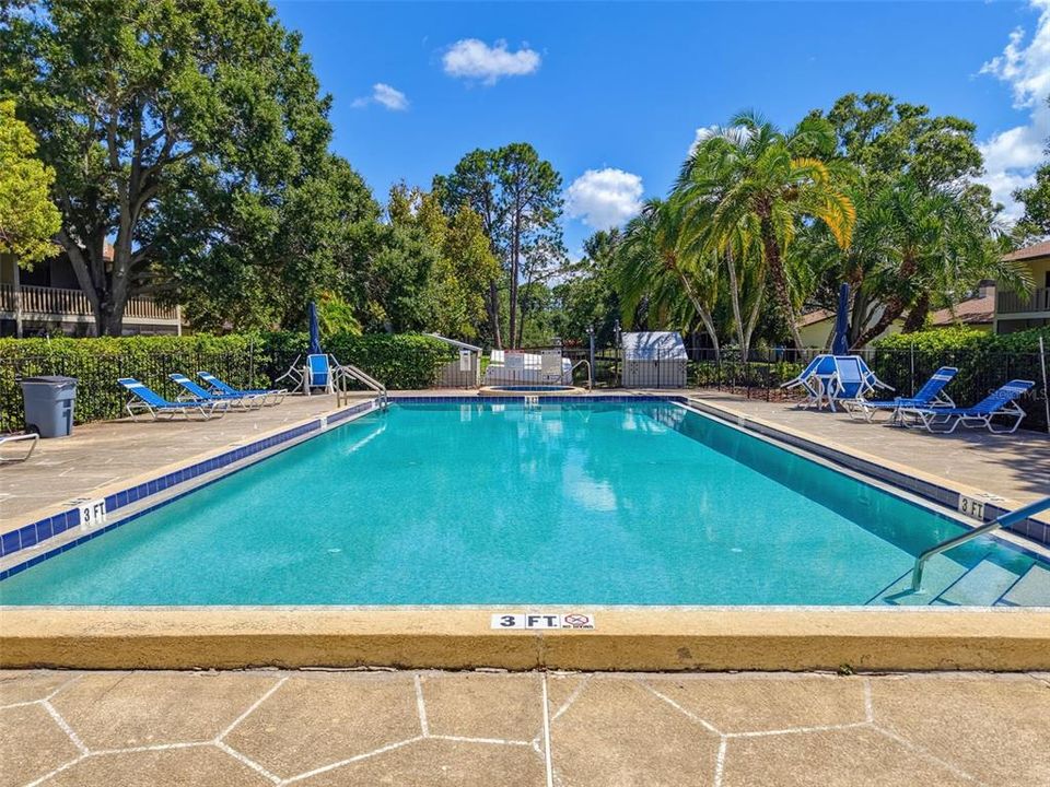 For Sale: $324,000 (2 beds, 2 baths, 1431 Square Feet)
