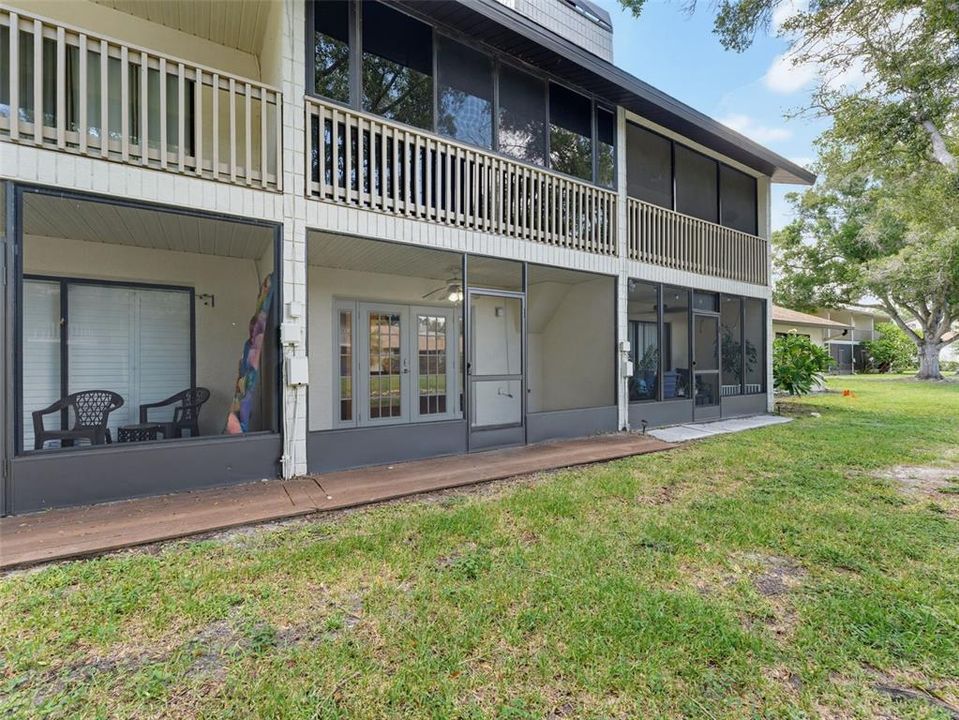 For Sale: $324,000 (2 beds, 2 baths, 1431 Square Feet)