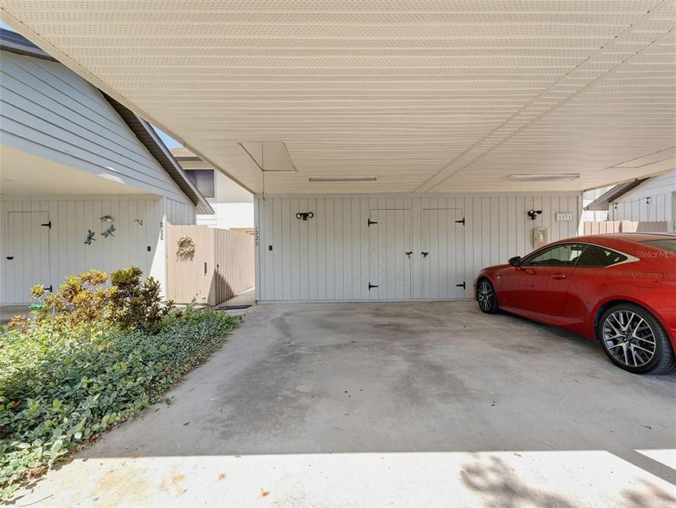 For Sale: $324,000 (2 beds, 2 baths, 1431 Square Feet)