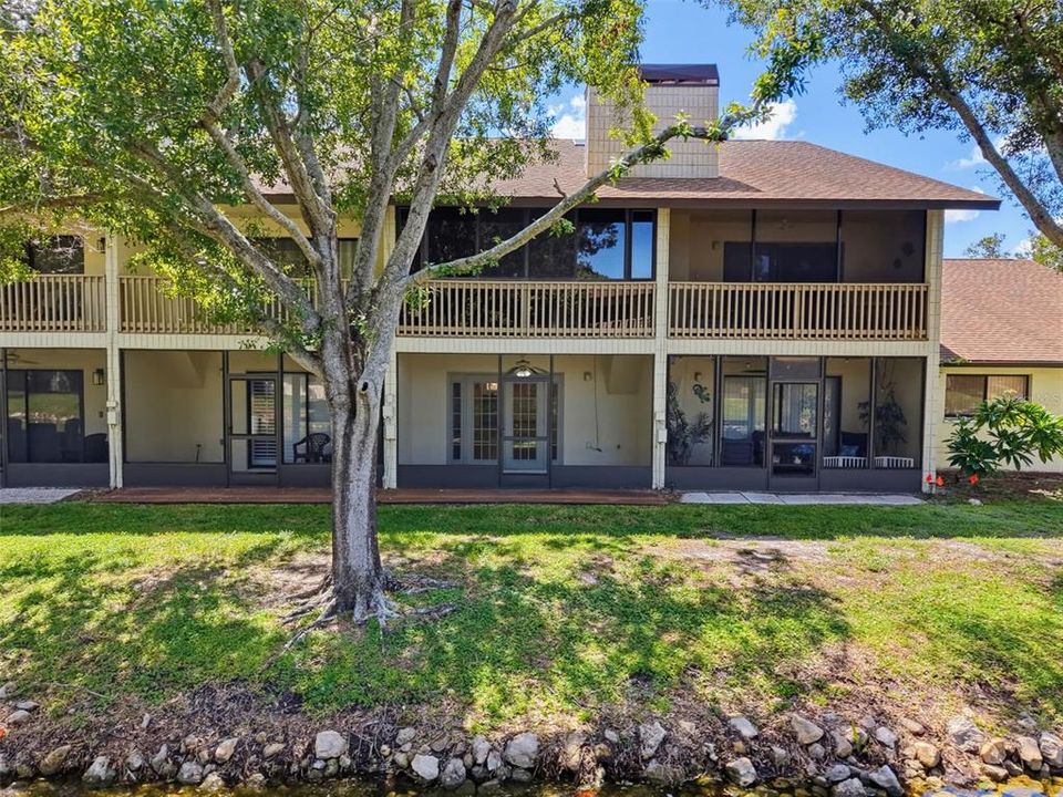 For Sale: $324,000 (2 beds, 2 baths, 1431 Square Feet)