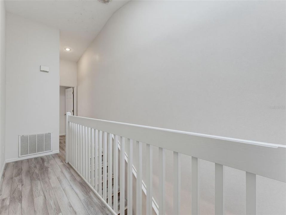 For Sale: $324,000 (2 beds, 2 baths, 1431 Square Feet)