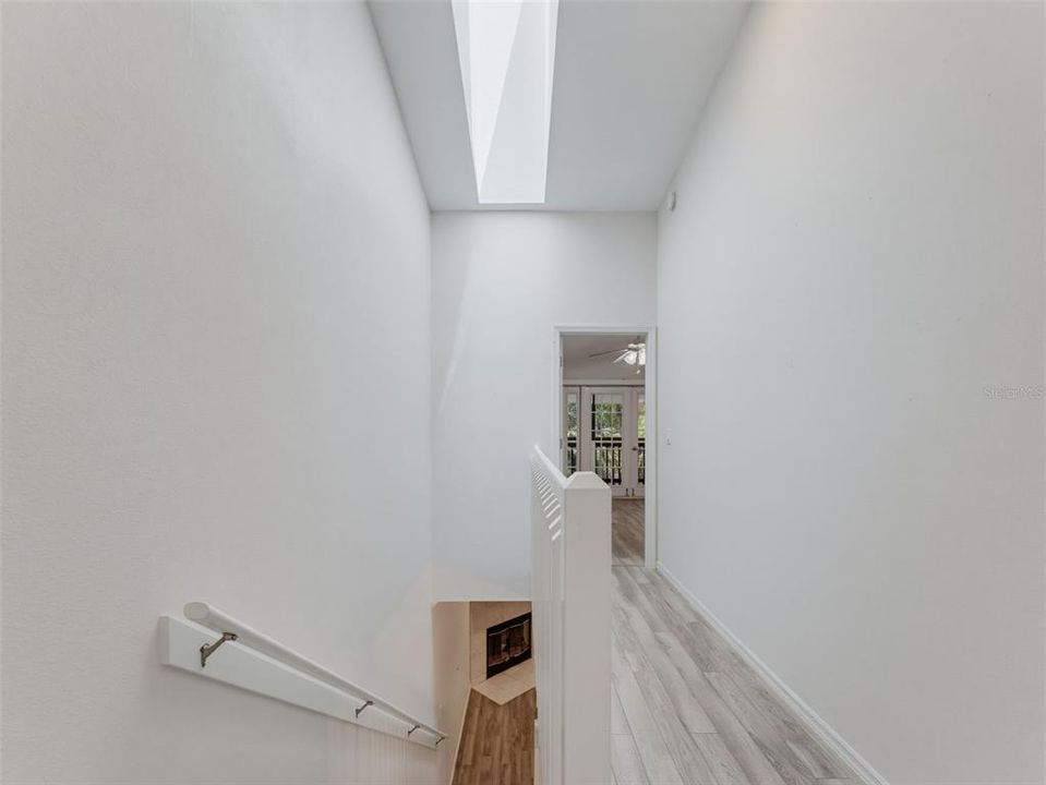 For Sale: $324,000 (2 beds, 2 baths, 1431 Square Feet)